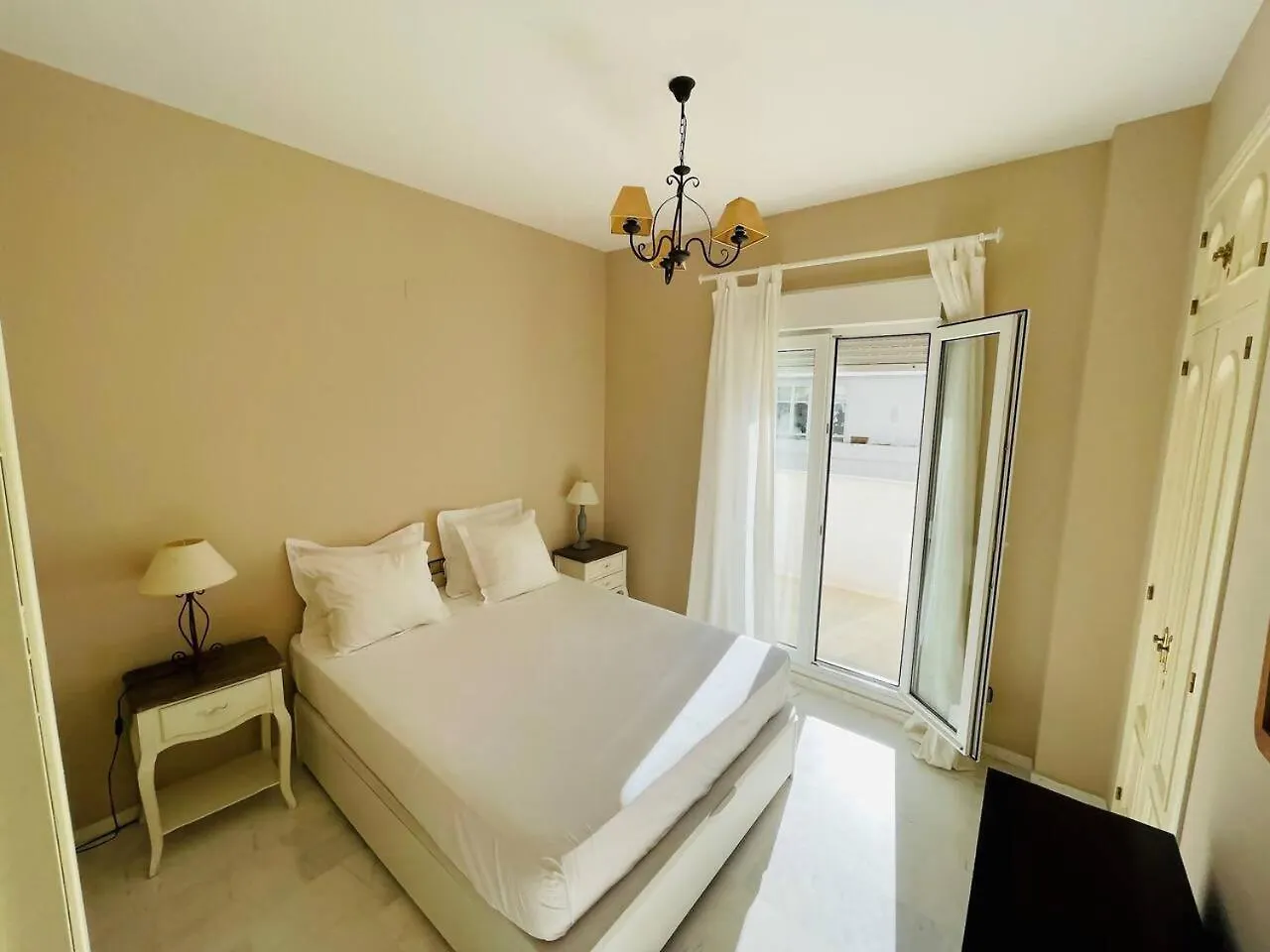 Apart Milla De Oro Marbella