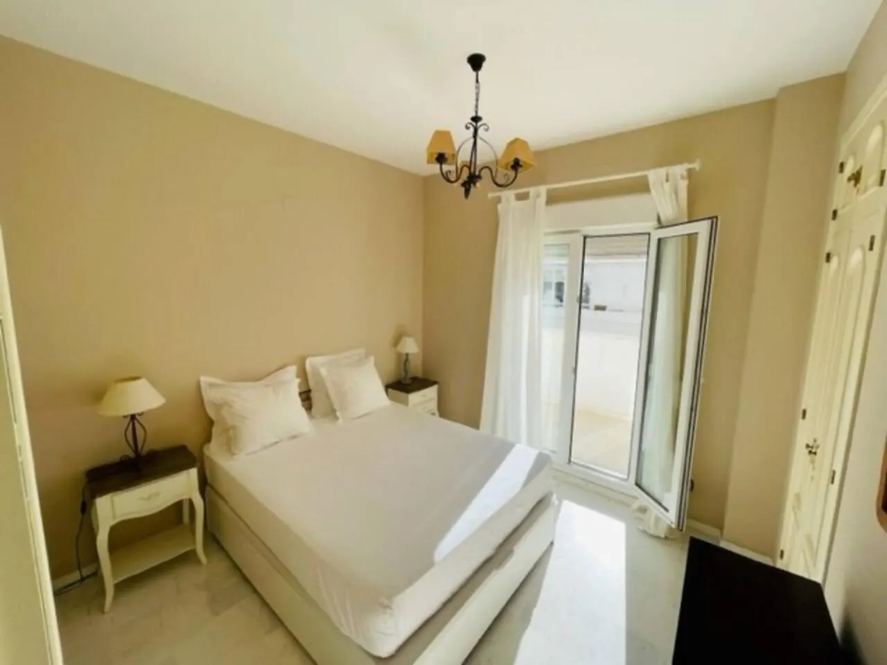 Apartment Apart Milla De Oro Marbella Spanien