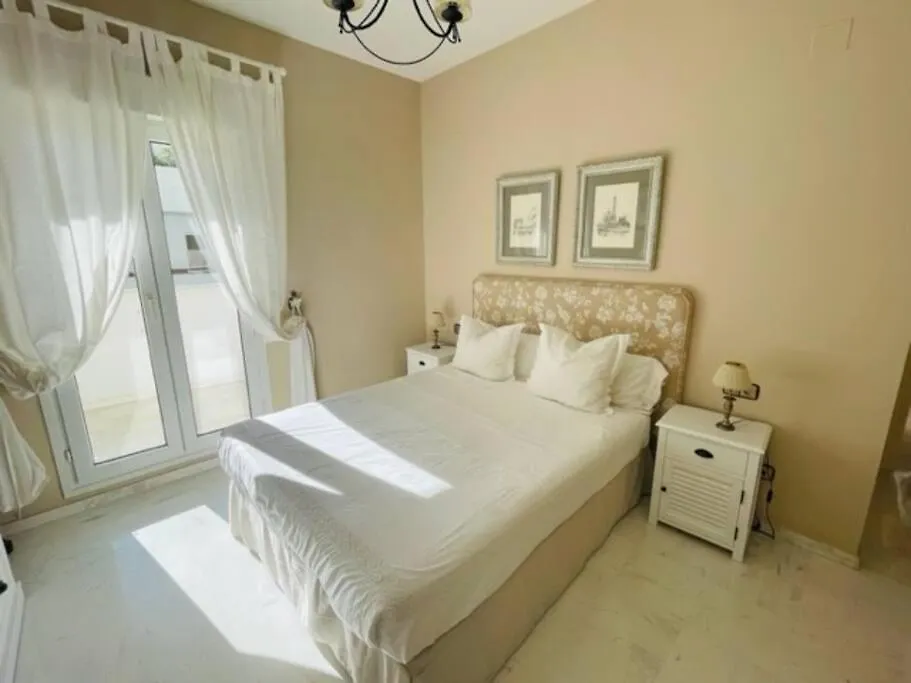 Apartment Apart Milla De Oro Marbella