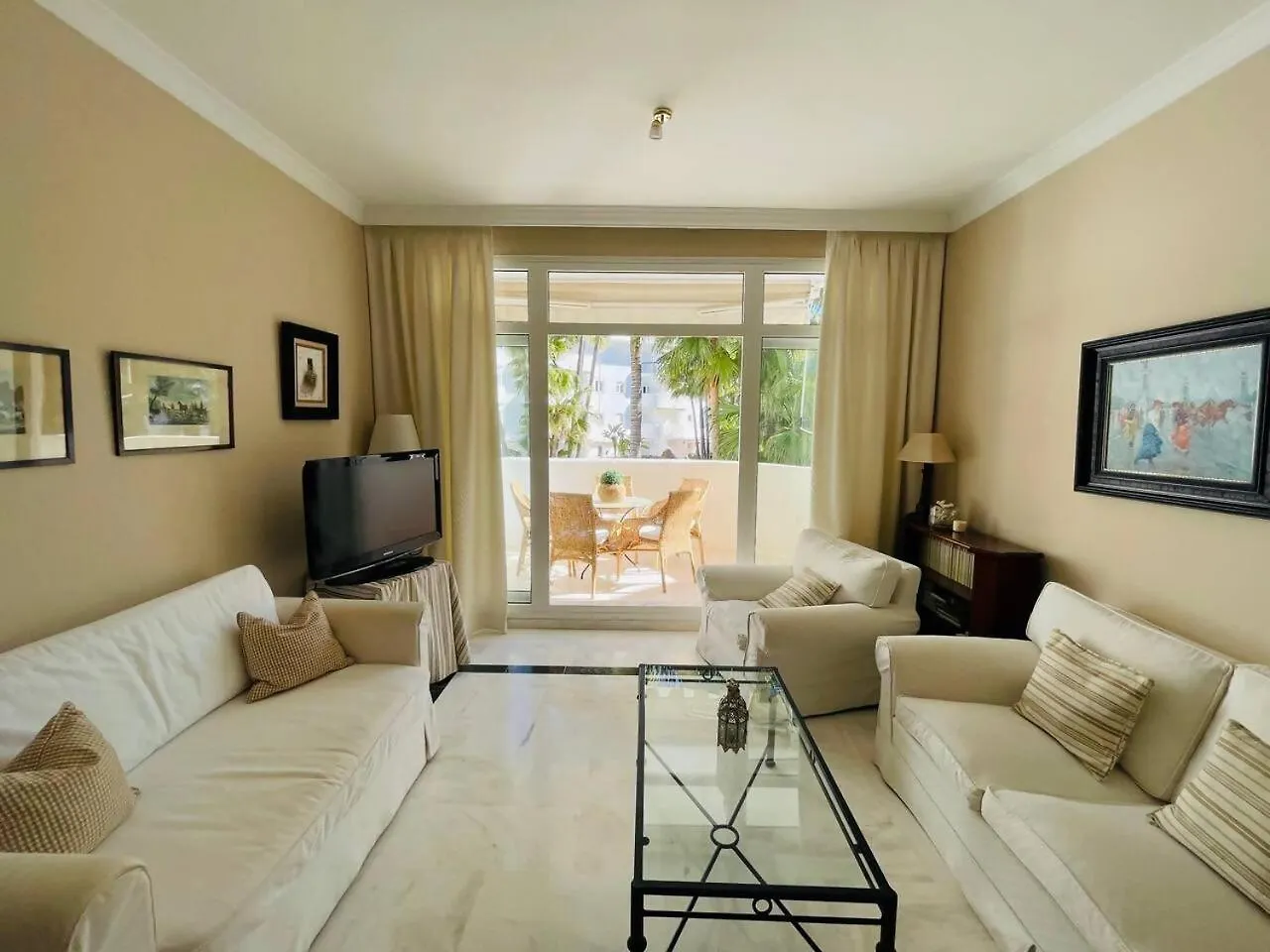 Apart Milla De Oro Marbella Spain