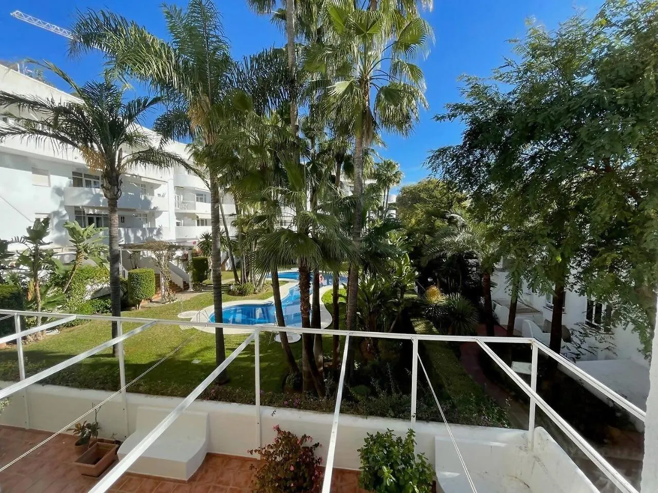 Apartment Apart Milla De Oro Marbella Spain